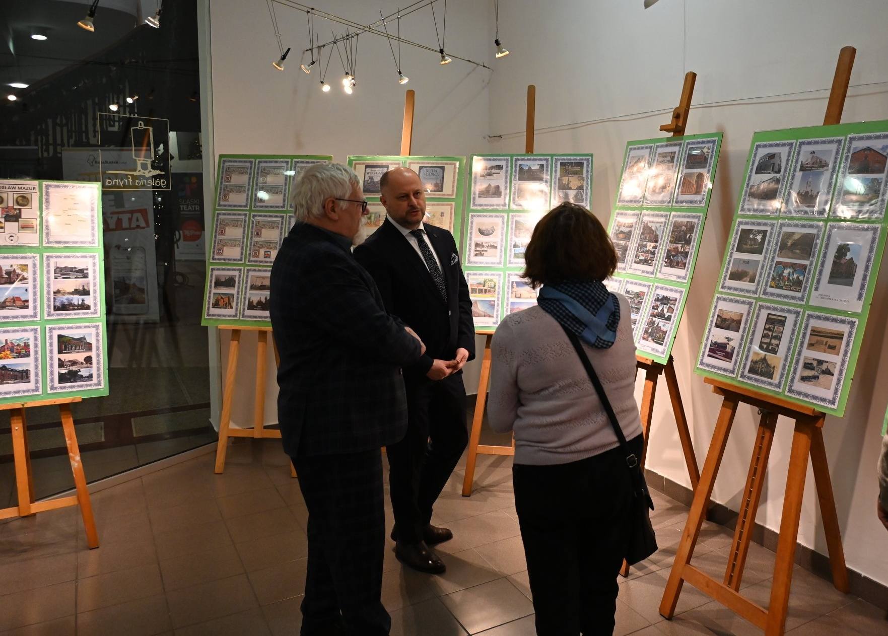 „Nasze Miasto – Ruda Śląska” – wyjątkowa wystawa w Galerii Fryna / fot. Michał Pierończyk FB