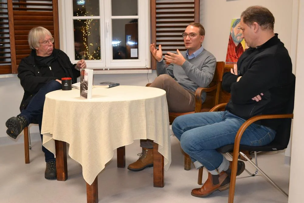 Spotkanie z Radosławem Młynarczykiem o premierowych książkach Marka Hłaski