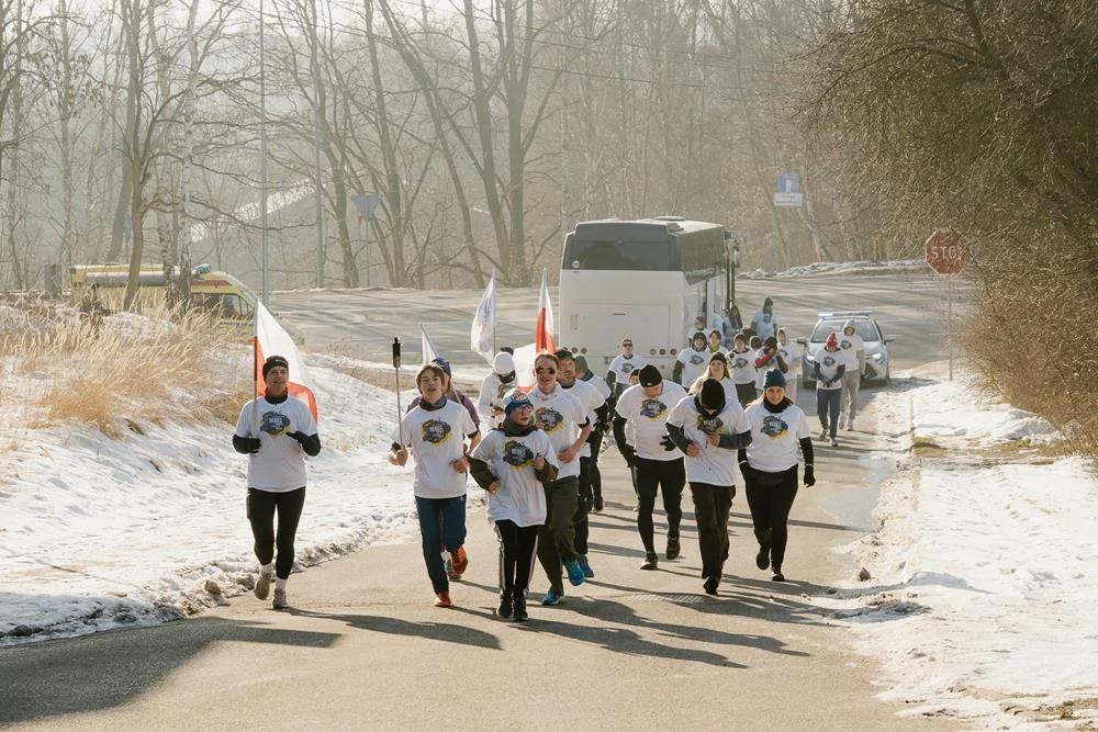 VII Bieg Pamięci ze Światłem Pokoju – Hołd dla ofiar Marszu Śmierci