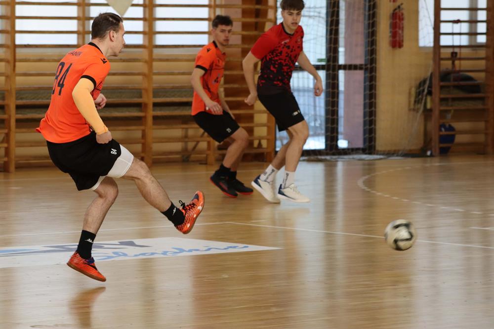 618361096_1546927070774364_1170194910327036552_n