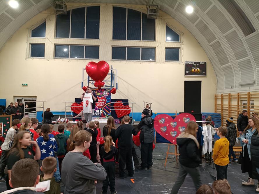 619142734_10161893845492821_7225825228594694870_n