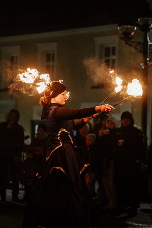 619296998_1299611398860078_5813047497994990170_n