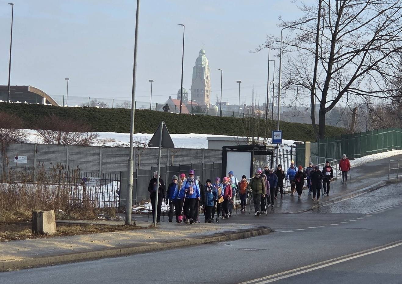 WOŚP Ruda Śląska: Ekipa Na Kijach przeszła 34 km – nordic walking przez dzielnice / fot. Ekipa na Kijach FB