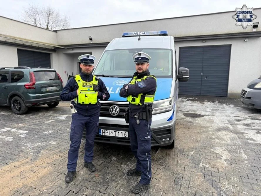 Tyska policja uratowała życie mężczyźnie – bohaterska interwencja policjantów