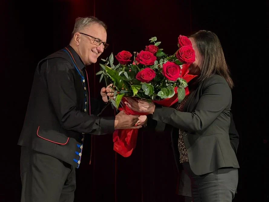 Jubileusz Grzegorza Poloczka w Mysłowicach – wieczór pełen emocji i śmiechu [FOTO]