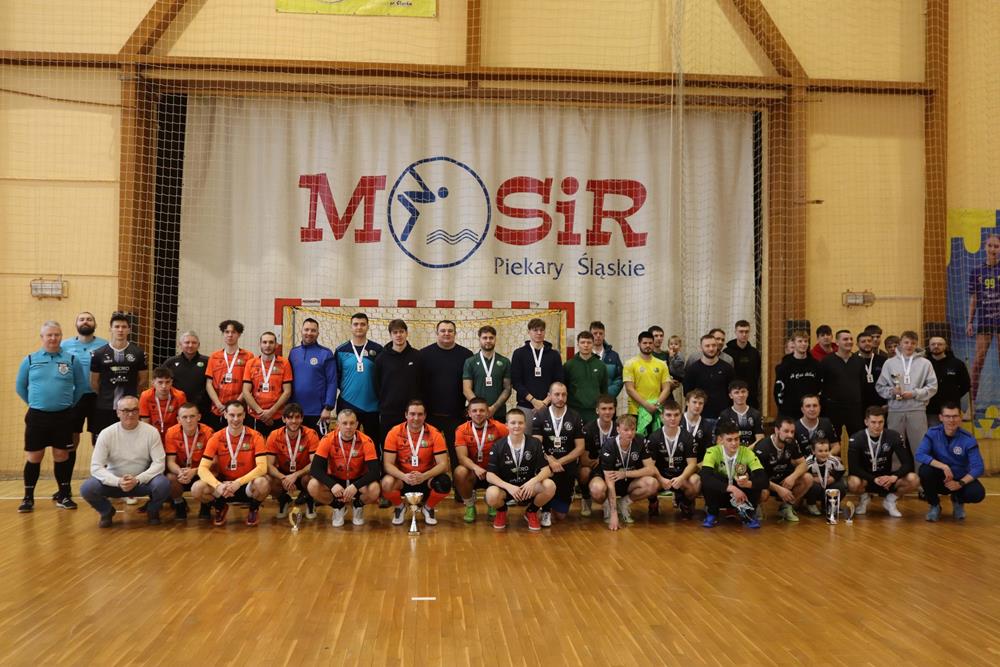 XX Halowe Mistrzostwa Piekar Śląskich: Orzeł Biały znów najlepszy w hali [FOTO]