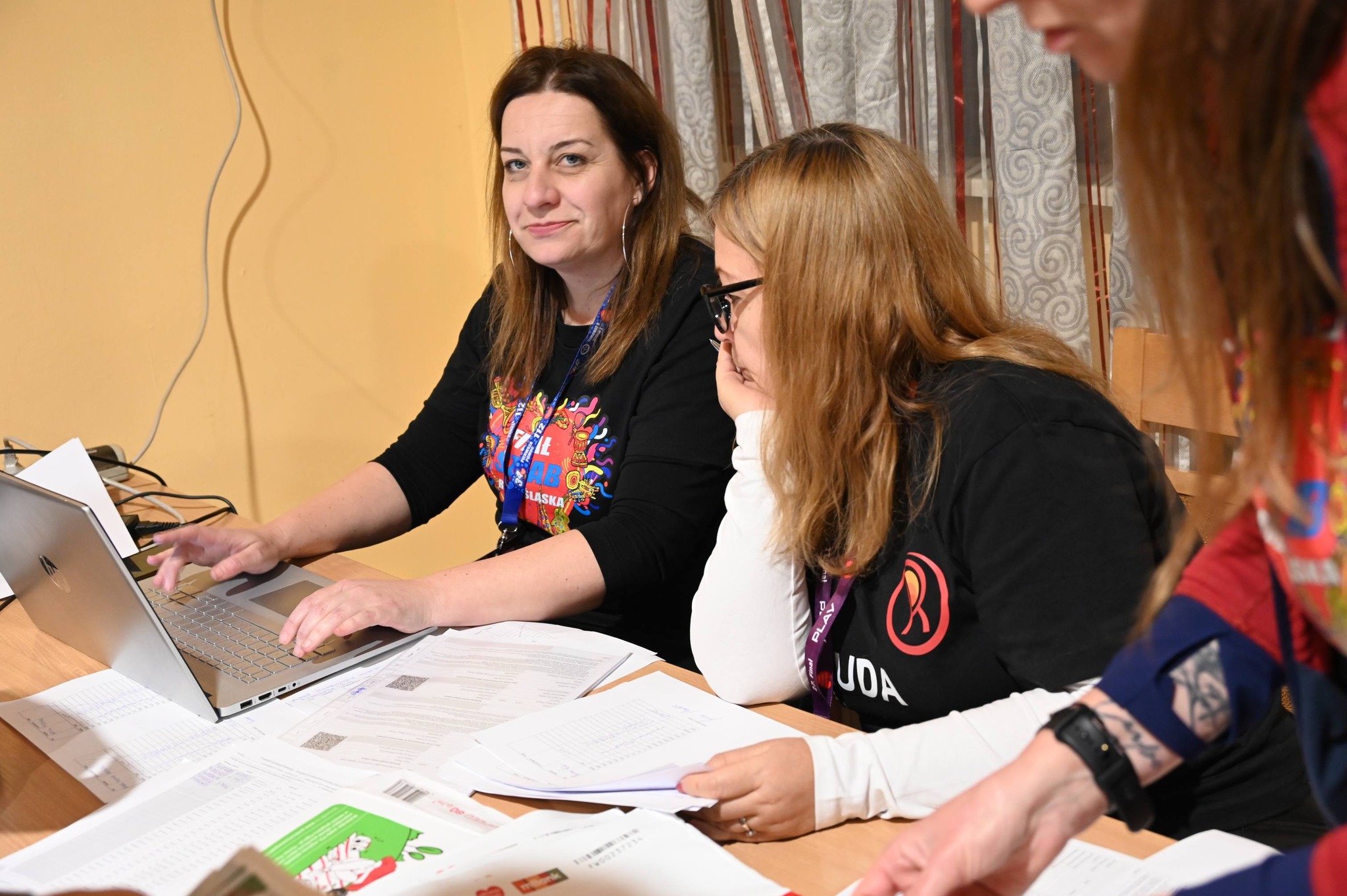 Wyniki dwóch rudzkich sztabów WOŚP na godz. 18:00 / fot. UM Ruda Śląska