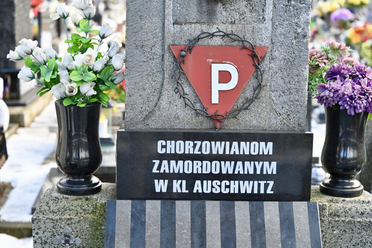 Chorzów pamięta o ofiarach Holokaustu. 81. rocznica wyzwolenia Auschwitz / fot. UM Chorzów FB