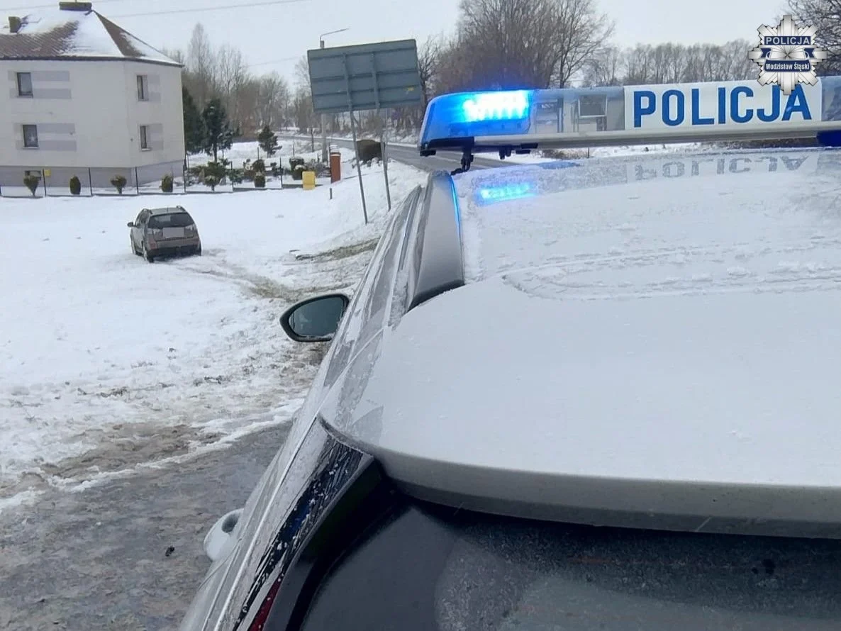 Nieustąpienie pierwszeństwa na skrzyżowaniu w Syryni – mandaty i apel o ostrożność