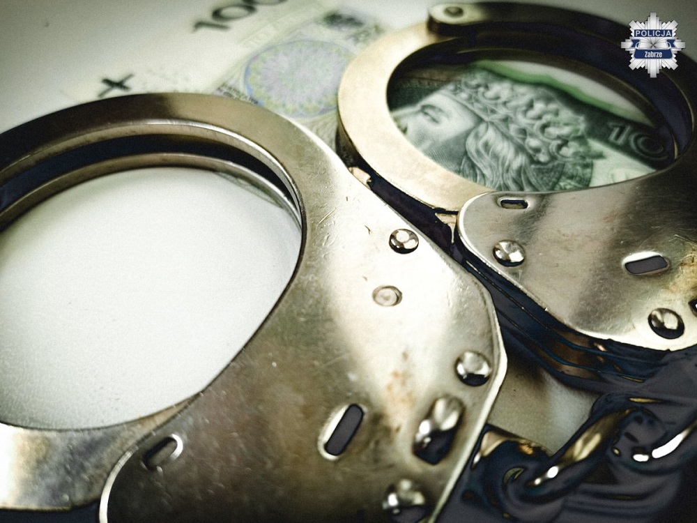 57-latek zatrzymany w Zabrzu. Przez kilka dni okradał sklep w centrum handlowym