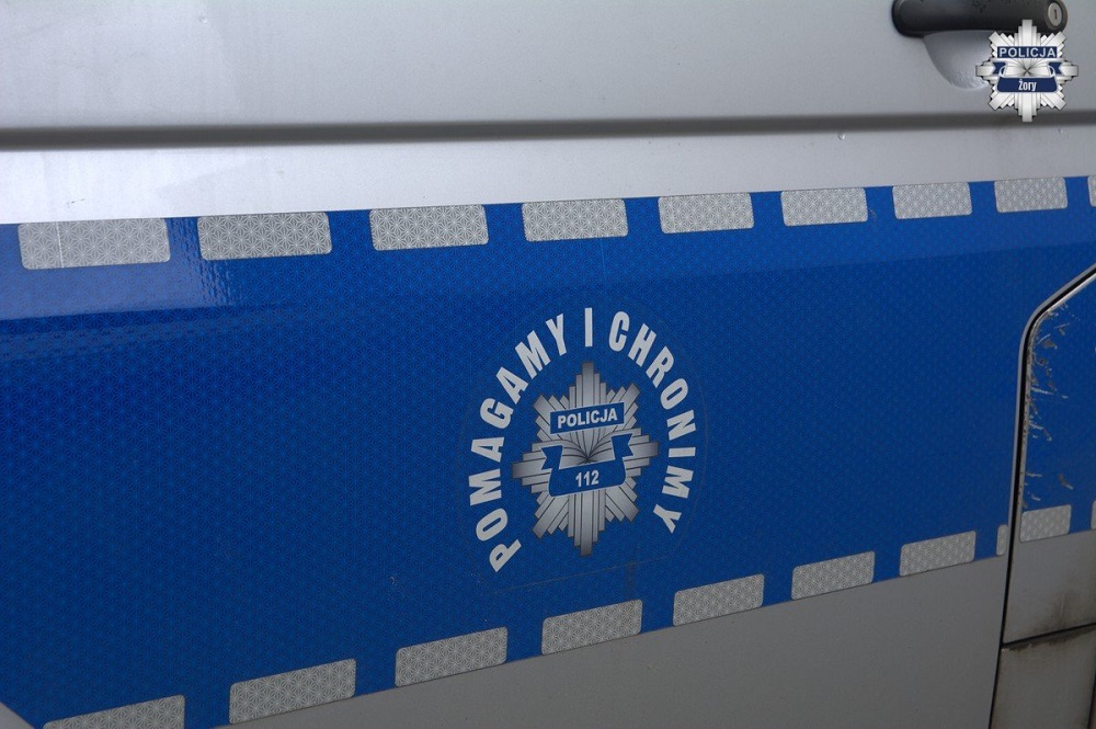 Obywatel Czech zatrzymany w Żorach. Policja łączy go z kradzieżą telefonów