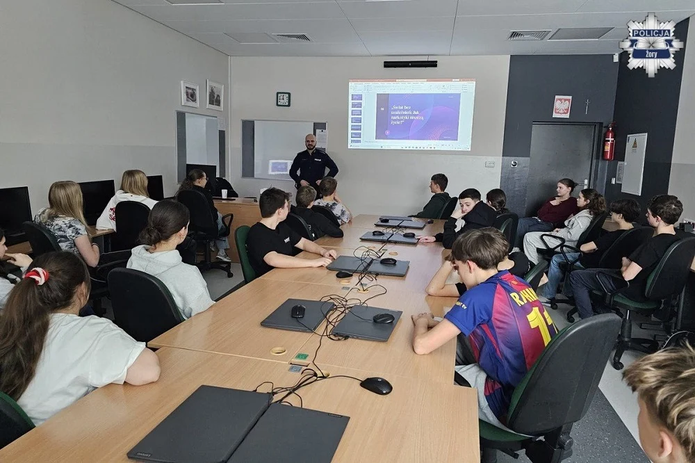 Profilaktyka w żorskiej „szóstce”: jak odmawiać i szukać pomocy u dorosłych