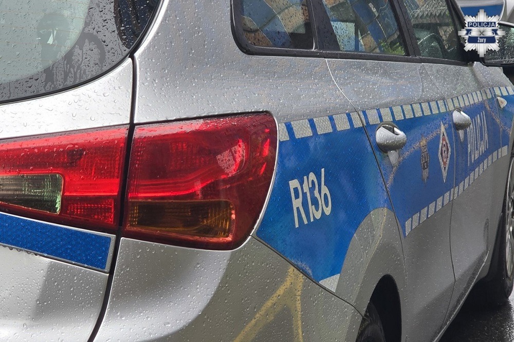 39-latek bez uprawnień do prowadzenia pojazdu zatrzymany przez policję w Żorach