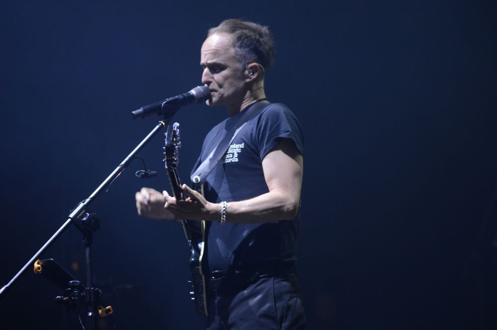 Artur Rojek od ponad 30 lat występuje na scenie. Mysłowiczanin jest ikoną muzyki alternatywnej