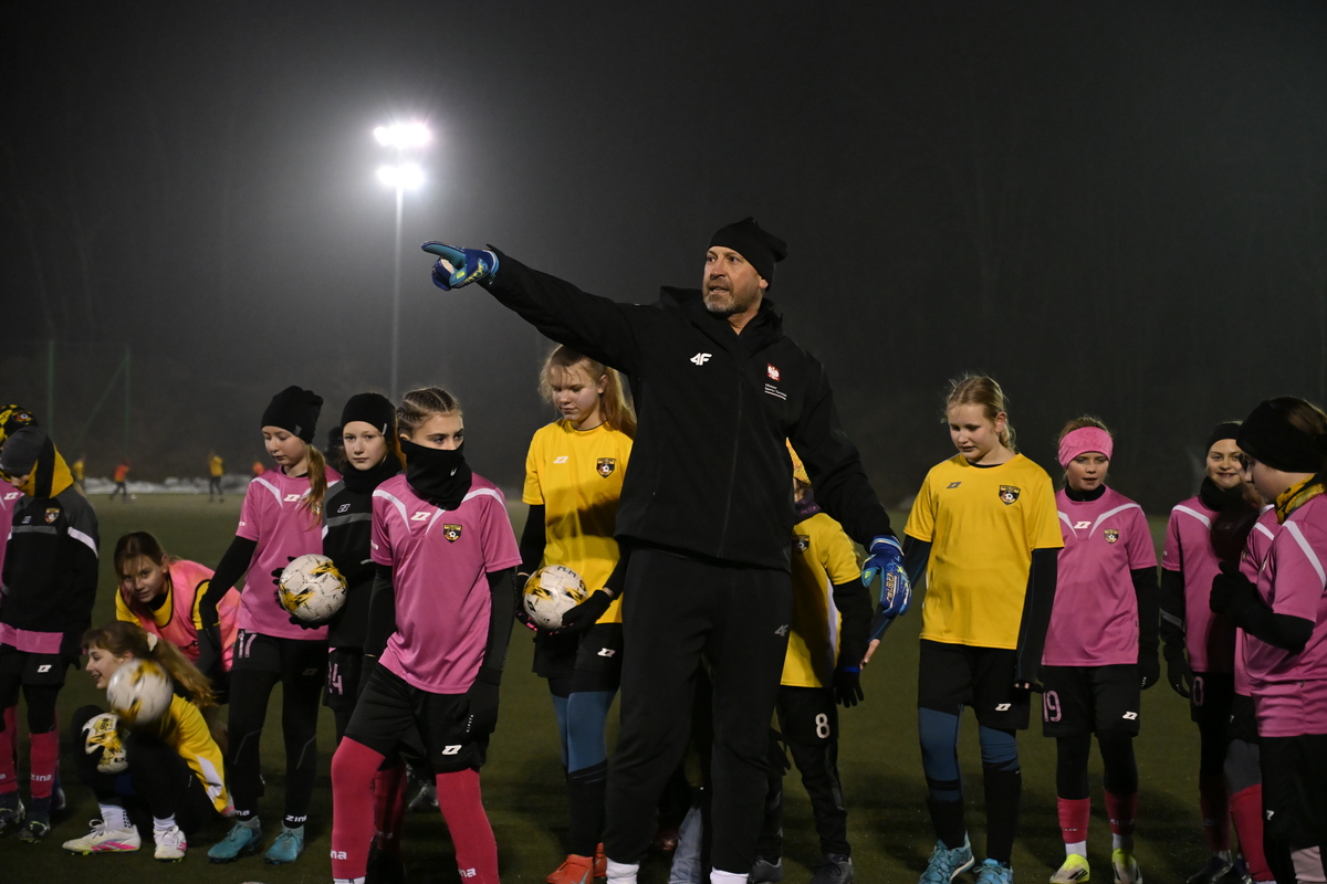 Minister Sportu odwiedza Rudę Śląską: Wyjątkowe spotkanie po internetowym wyzwaniu Bumerang Girls