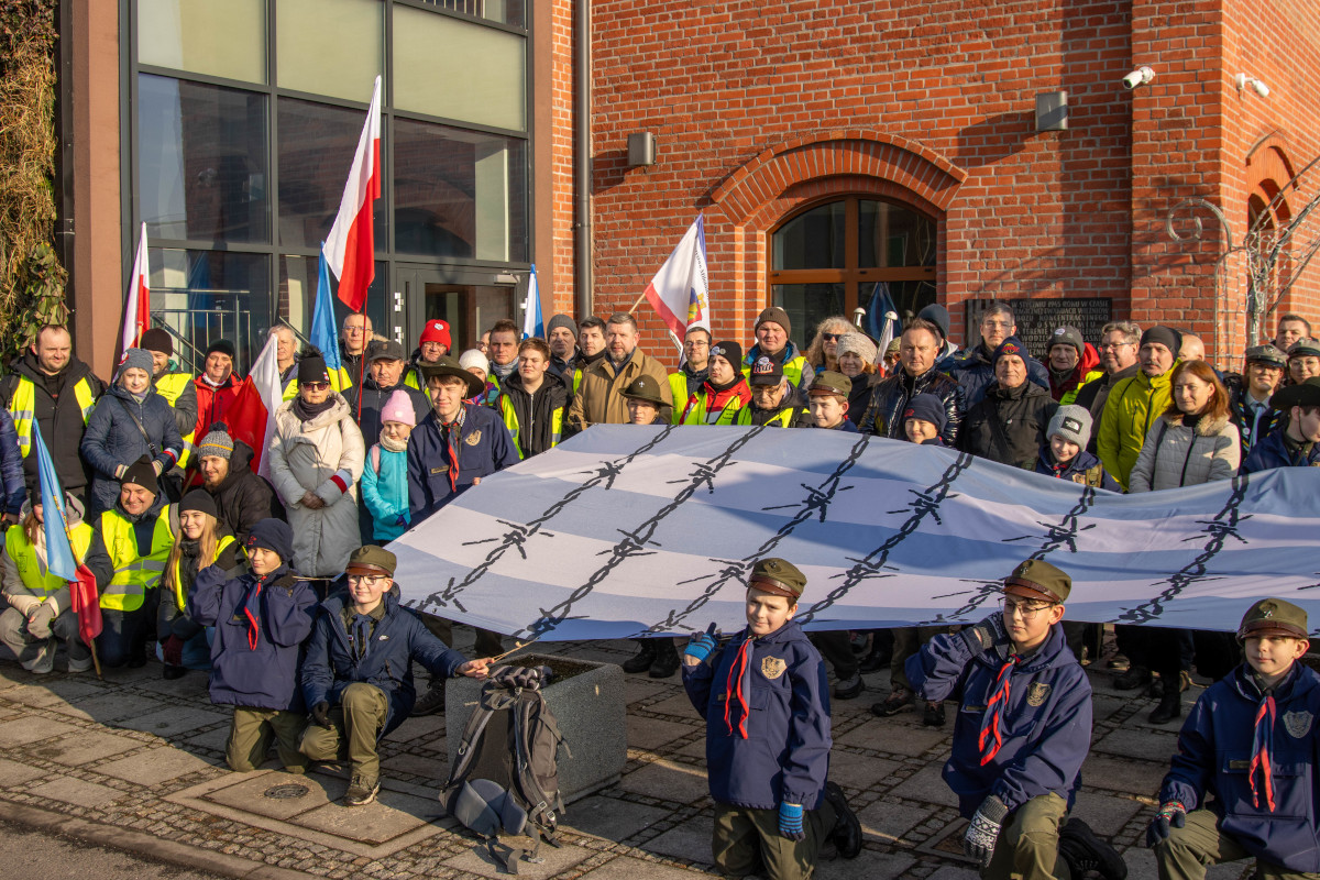 Marsz Pamięci im. Jana Stolarza – Wodzisław Śląski uczcił ofiary Marszu Śmierci