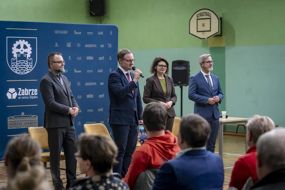 „Miasto Bliżej Ludzi” w Makoszowach: inwestycje, bezpieczeństwo, wsparcie seniorów [FOTO]