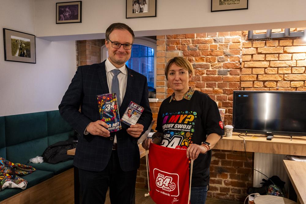 WOSP-Sztab-III-LO-identyfikator-Zabrze-2026-fot.-Pawel-JaNic-Janicki-016-scaled