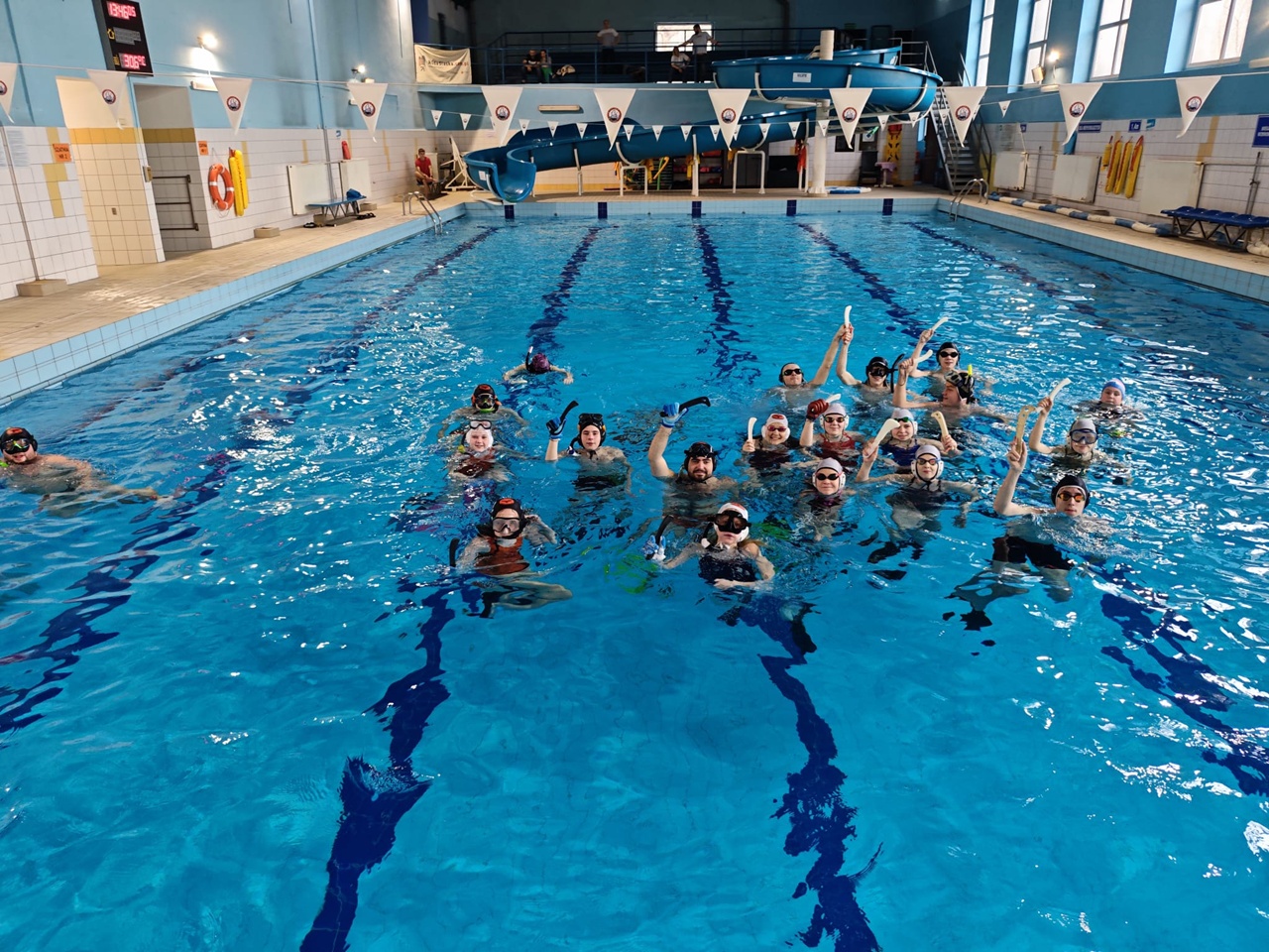 Hokej pod wodą wrócił do Rudy Śląskiej. Trzeci mecz dla WOŚP za nami