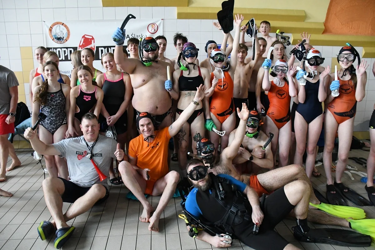 Hokej pod wodą wrócił do Rudy Śląskiej. Trzeci mecz dla WOŚP za nami