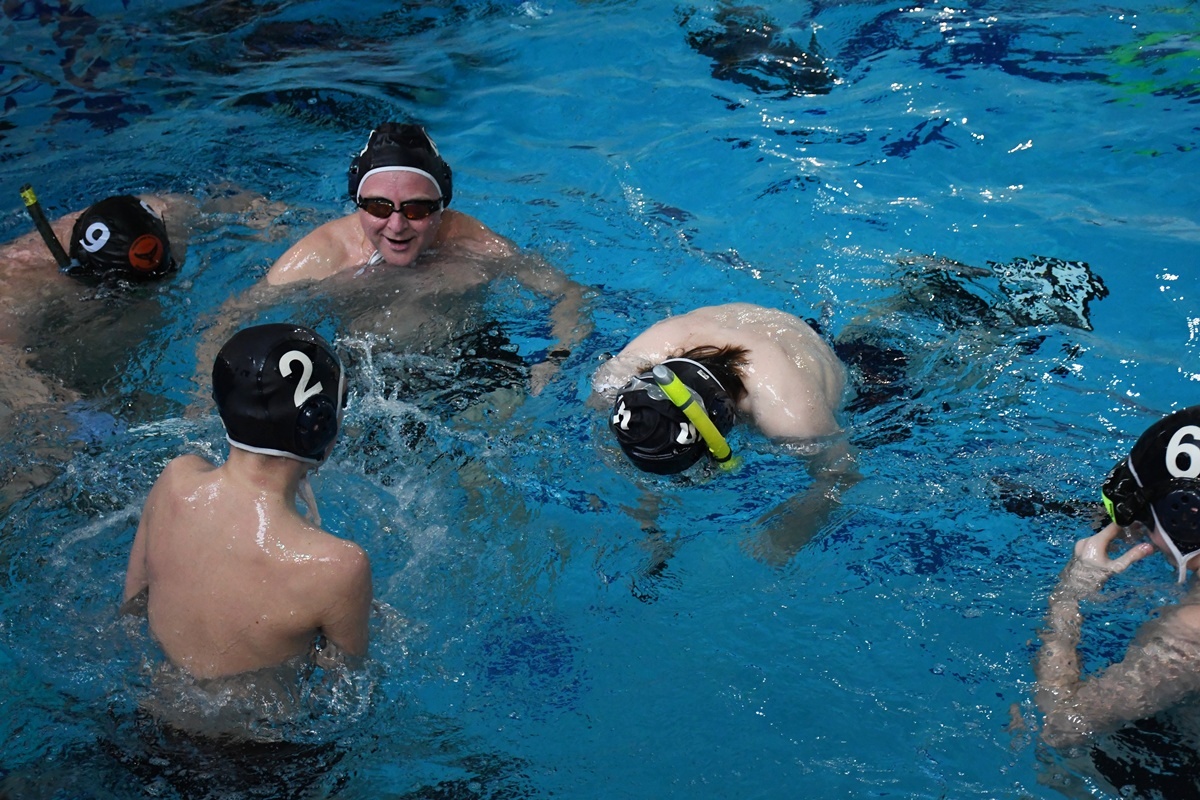 Hokej pod wodą wrócił do Rudy Śląskiej. Trzeci mecz dla WOŚP za nami