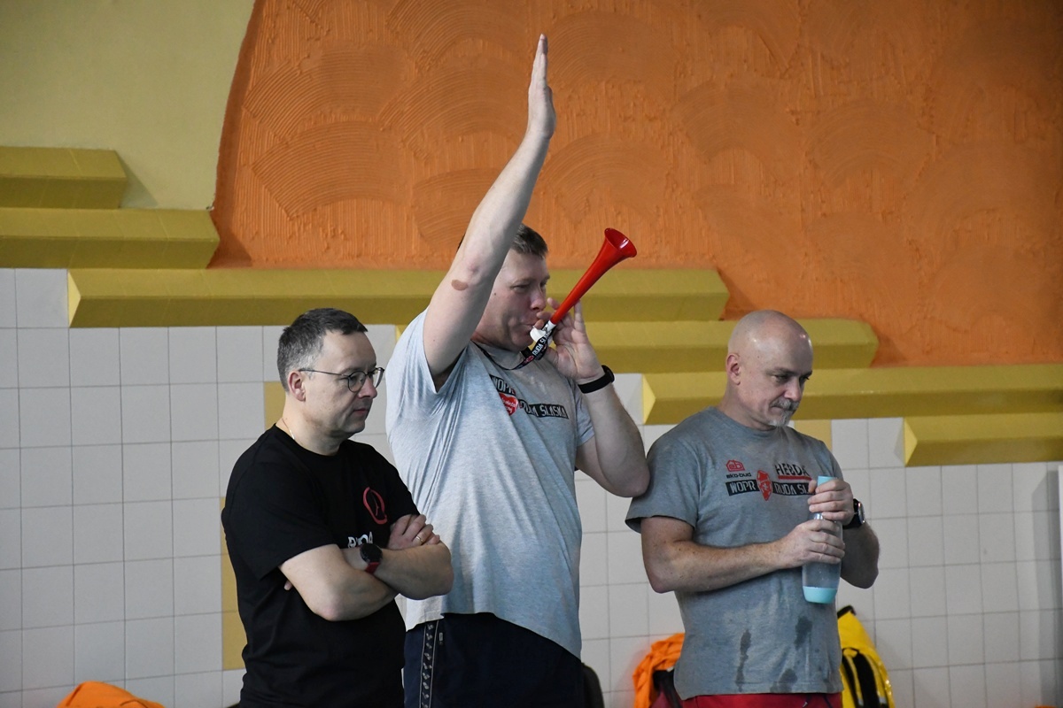 Hokej pod wodą wrócił do Rudy Śląskiej. Trzeci mecz dla WOŚP za nami