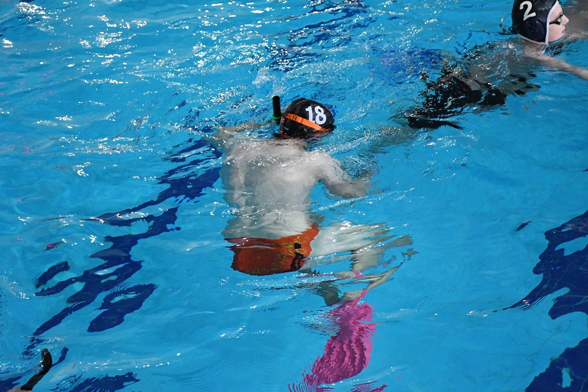 Hokej pod wodą wrócił do Rudy Śląskiej. Trzeci mecz dla WOŚP za nami