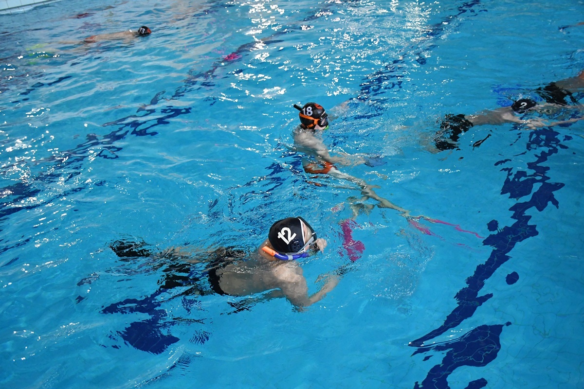 Hokej pod wodą wrócił do Rudy Śląskiej. Trzeci mecz dla WOŚP za nami