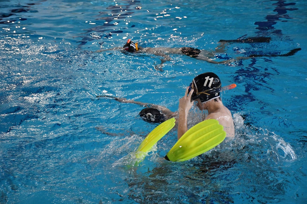 Hokej pod wodą wrócił do Rudy Śląskiej. Trzeci mecz dla WOŚP za nami