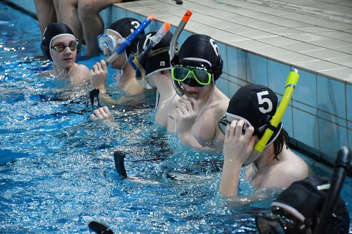 Hokej pod wodą wrócił do Rudy Śląskiej. Trzeci mecz dla WOŚP za nami