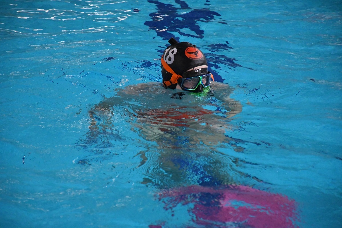 Hokej pod wodą wrócił do Rudy Śląskiej. Trzeci mecz dla WOŚP za nami