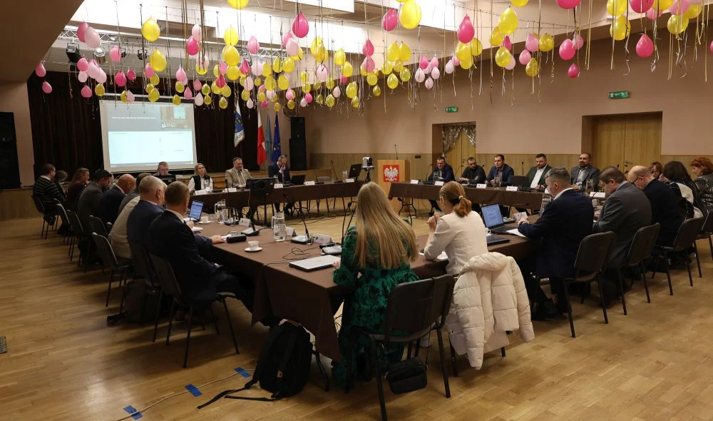 Rada Miasta Piekary Śląskie przyjęła plan nadzoru nad żłobkami i wsparcie dla seniorów