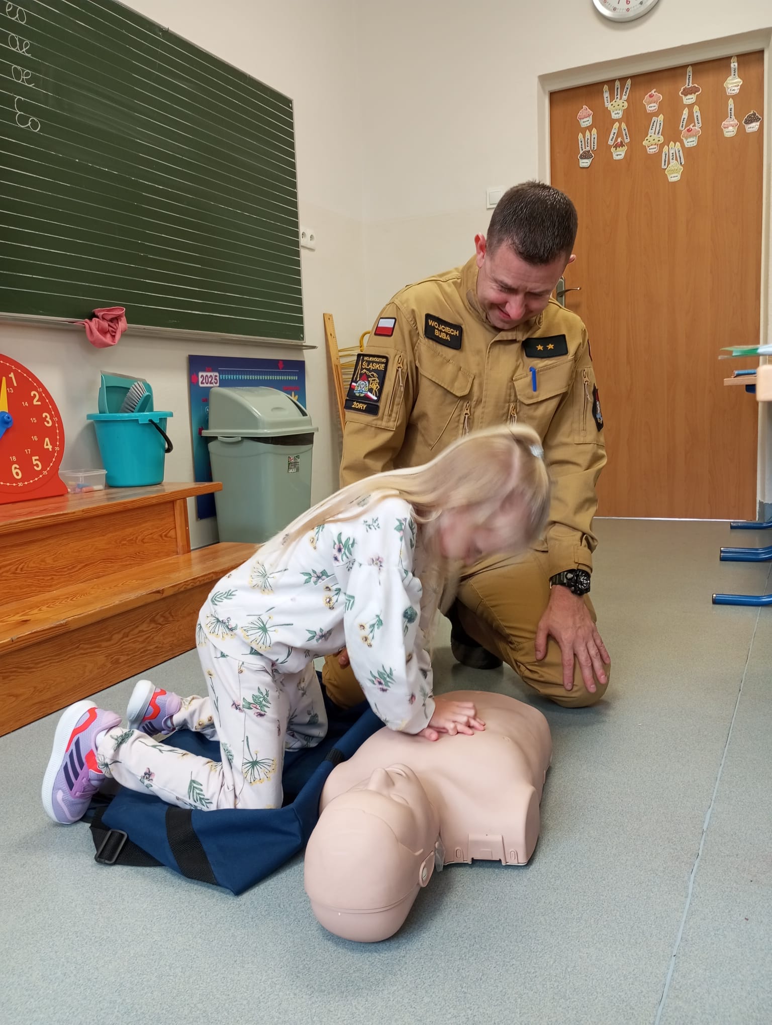 Bezpieczne ferie 2026 w Żorach. Strażacy uczyli dzieci pierwszej pomocy / fot. KM PSP Żory