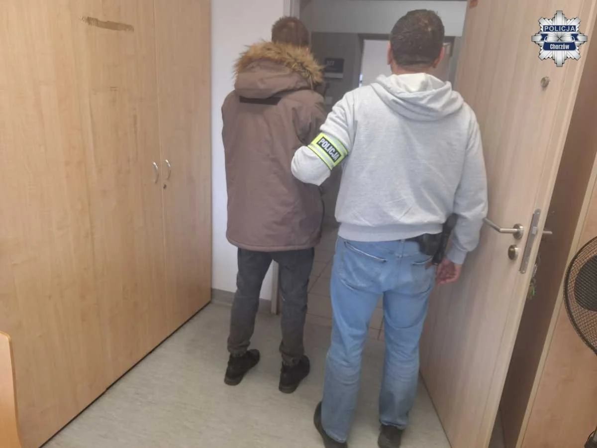 Zabezpieczona marihuana i gotówka – działania kryminalnych w Chorzowie