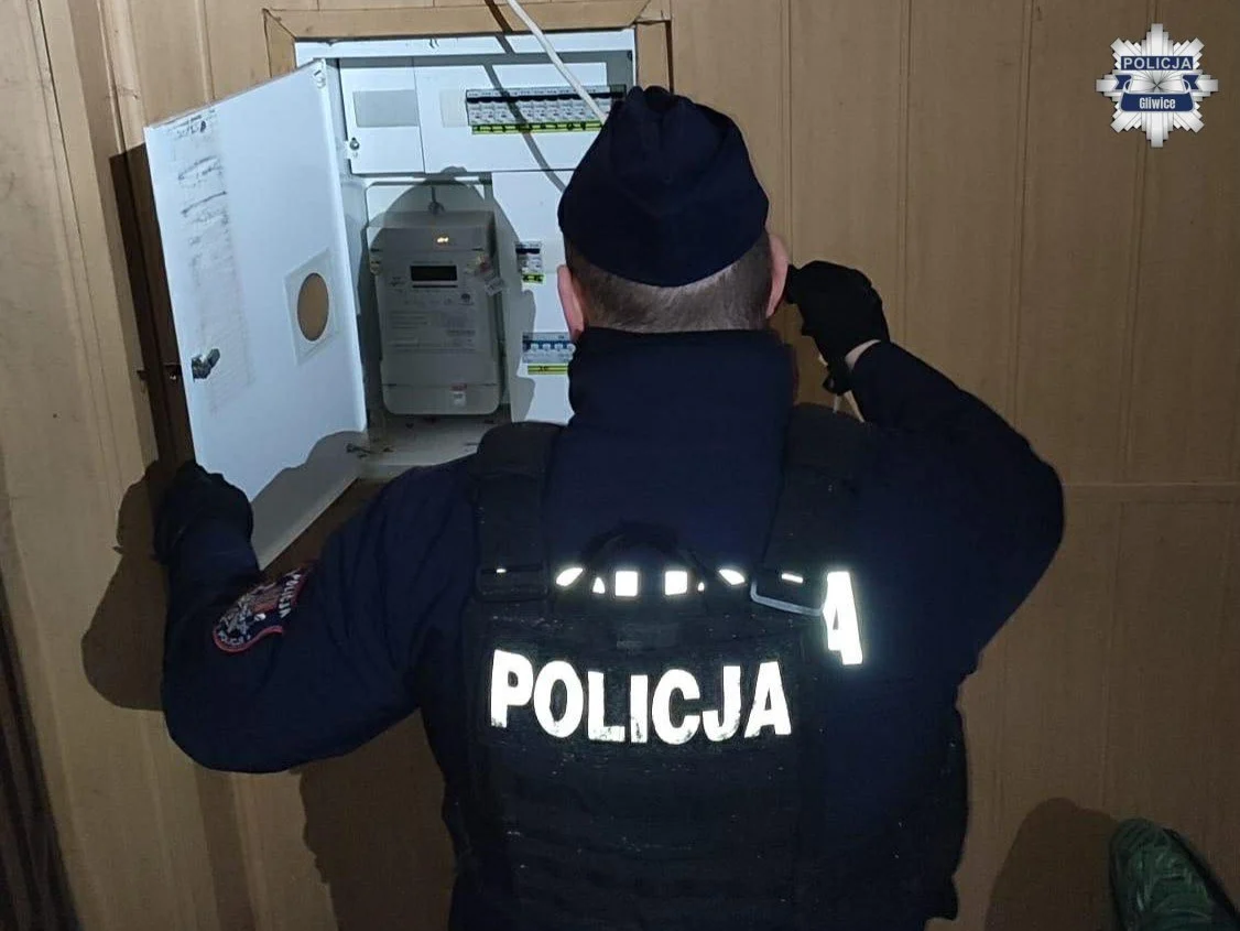 Gliwiccy policjanci ujawnili kradzież prądu. 56-latek „obszedł” licznik