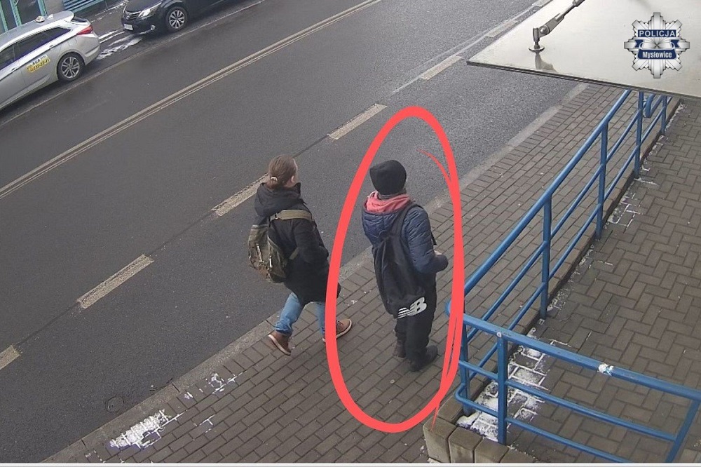 Kto zgubił pieniądze przy komendzie w Mysłowicach? Policja szuka właściciela