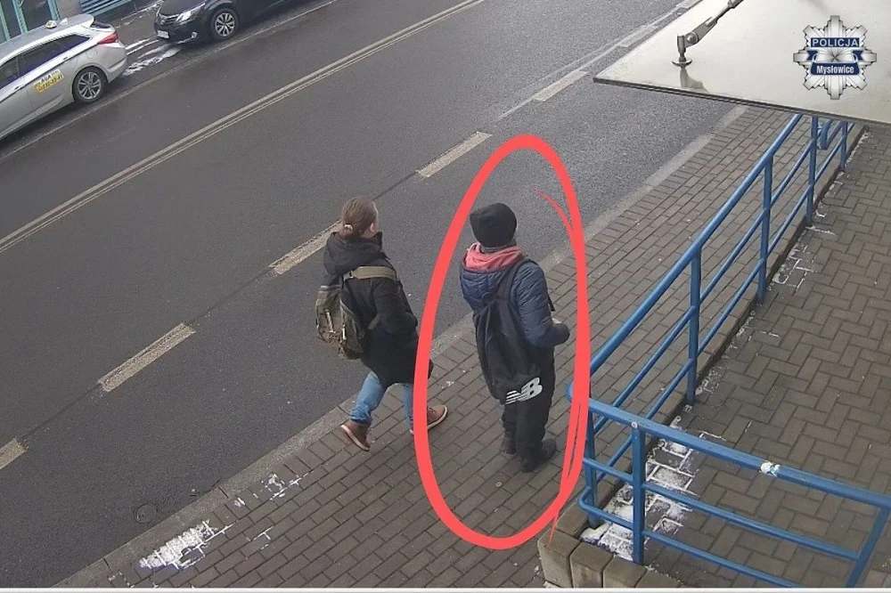 Kto zgubił pieniądze przy komendzie w Mysłowicach? Policja szuka właściciela