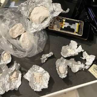 Nocny spacer w piżamie zakończony zatrzymaniem 21-latka. Interwencja przy ul. Staropogońskiej w Sosnowcu