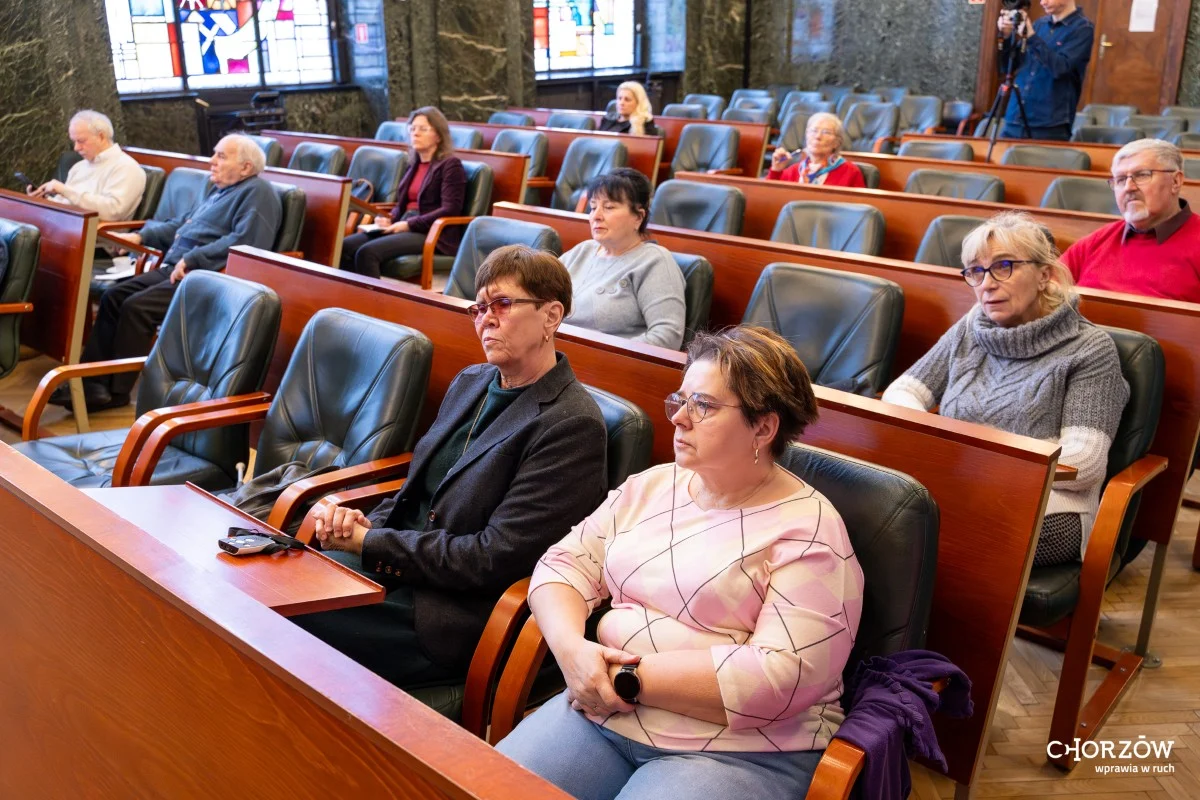 Prezydent Chorzowa spotkał się z Radą Seniorów. Ważne rozmowy o estakadzie i bezpieczeństwie