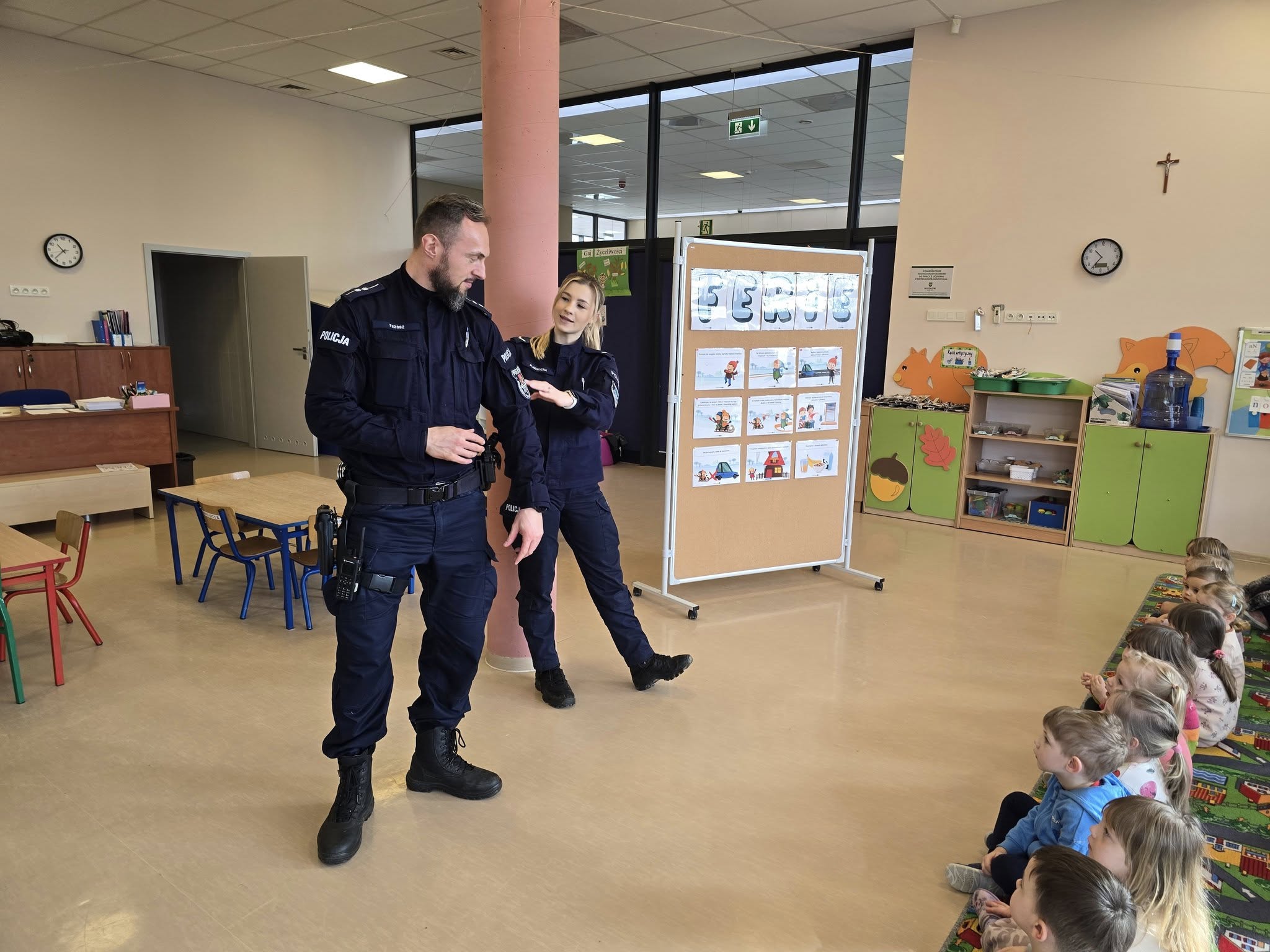 Policjanci odwiedzili przedszkolaki w Mikołowie / fot. KPP Mikołów
