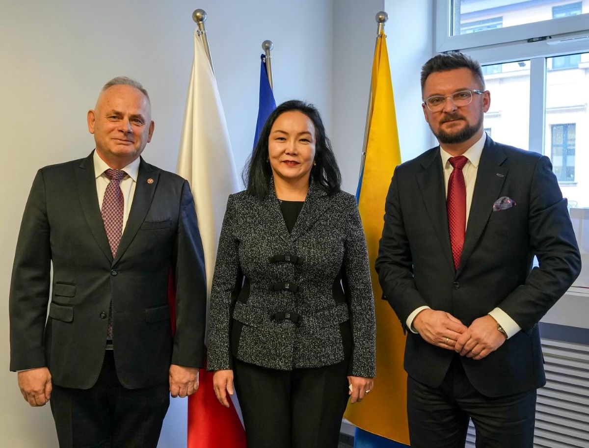 Katowice wzmacniają współpracę międzynarodową. Marcin Krupa spotkał się z ambasador Mongolii