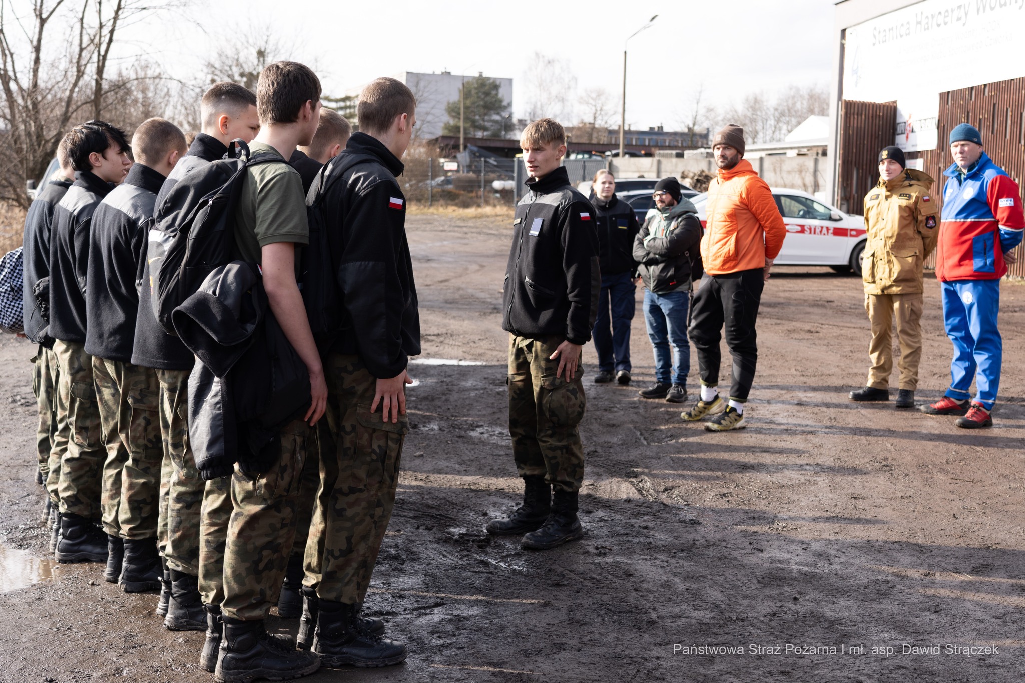 Ćwiczenia ratownictwa lodowego PSP na stawie Kokotek / fot. mł. asp. Dawid Strączek