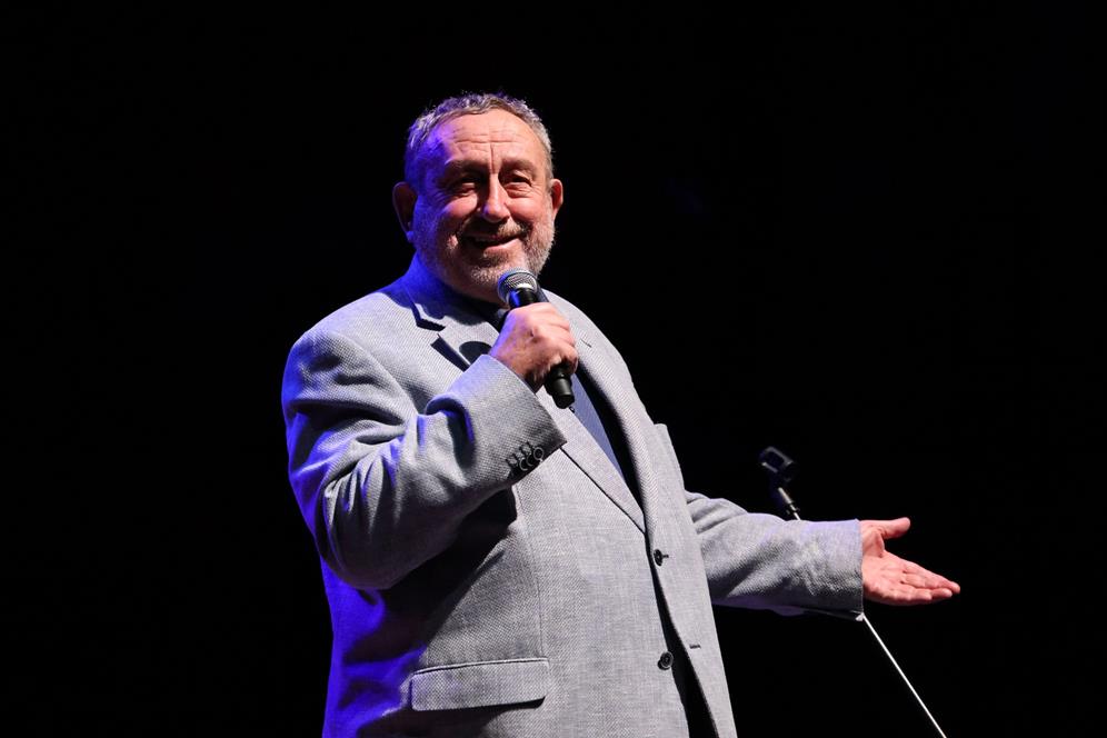 Tadeusz Drozda opowiadał o kabarecie i muzyce na spotkaniu z cyklu "Tury Kultury"