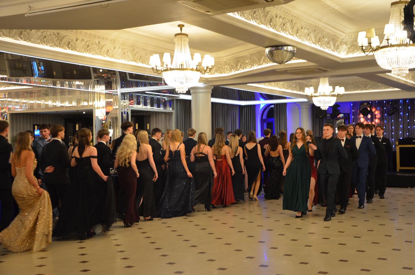 Bal maturalny w Zespole Szkół nr 10 / fot. UM Zabrze