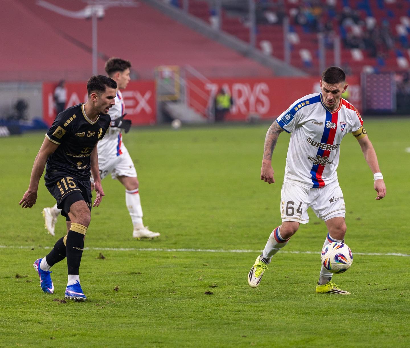 Porażka Górnika na Arenie Zabrze. Pogoń wywiozła trzy punkty / fot. UM Zabrze