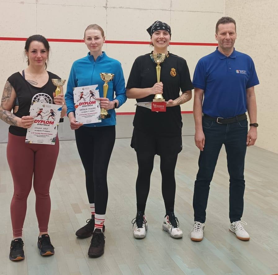 III Turniej Squasha Kobiet w Świętochłowicach. Zawodniczki walczyły o Puchar Prezydenta / fot. OSiR Skałka FB