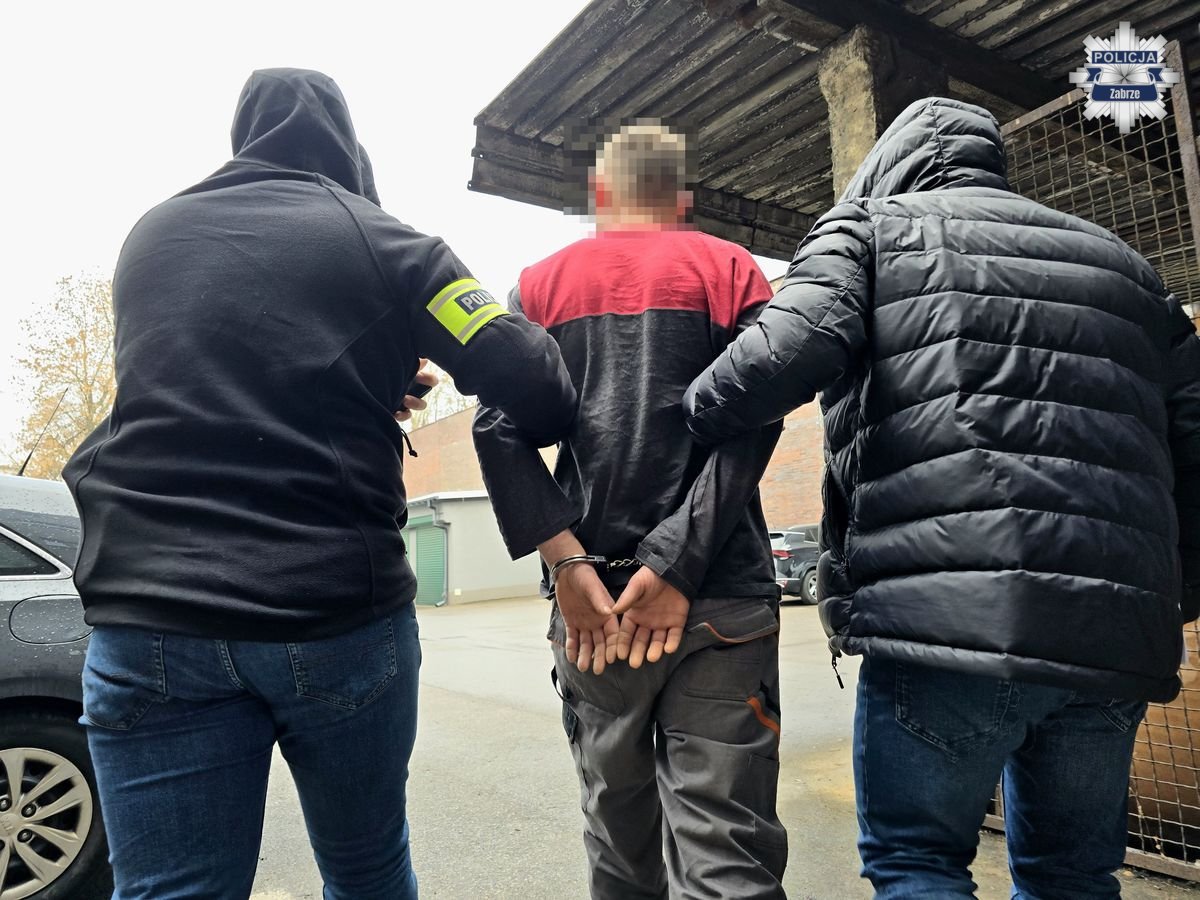 Ponad kilogram narkotyków zabezpieczony w Zabrzu. Policjanci rozbili siatkę narkotykową