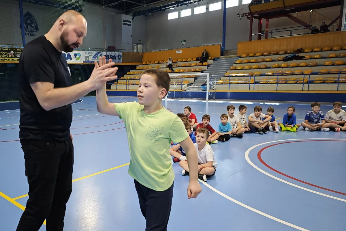 Otwarty Turniej Piłki Nożnej w Chorzowie. Hala MORiS pełna emocji / fot. MORiS Chorzów FB