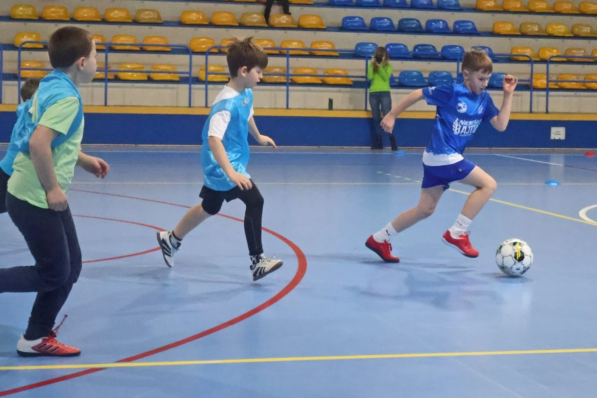 Otwarty Turniej Piłki Nożnej w Chorzowie. Hala MORiS pełna emocji / fot. MORiS Chorzów FB