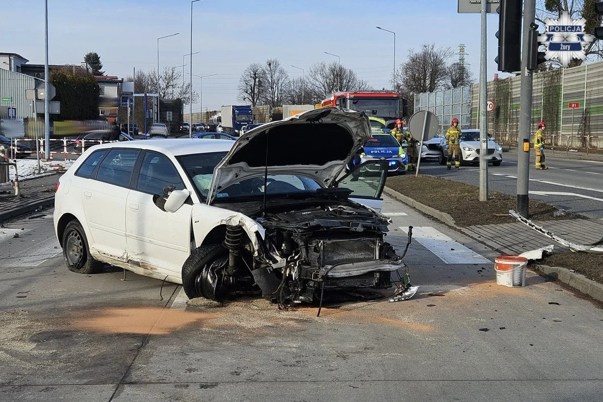 Dwa groźne zdarzenia jednego dnia w Żorach. Jedna osoba trafiła do szpitala
